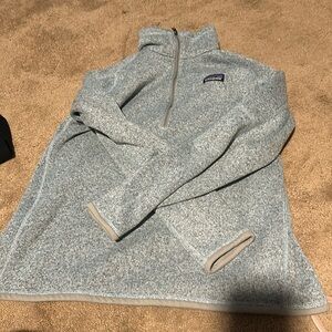 Women’s Patagonia sweater